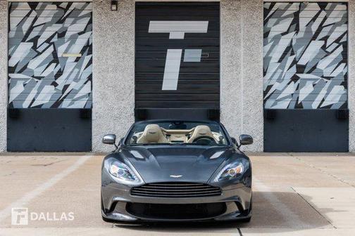2018 Aston Martin Vanquish Volante S
