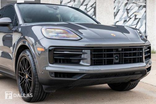 2024 Porsche Cayenne S