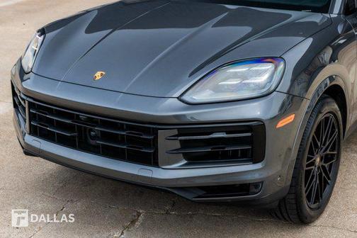 2024 Porsche Cayenne S