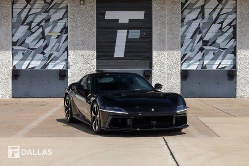 2025 Ferrari 12Cilindri Base