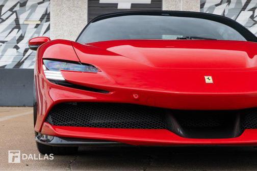 2021 Ferrari SF90 Stradale Base