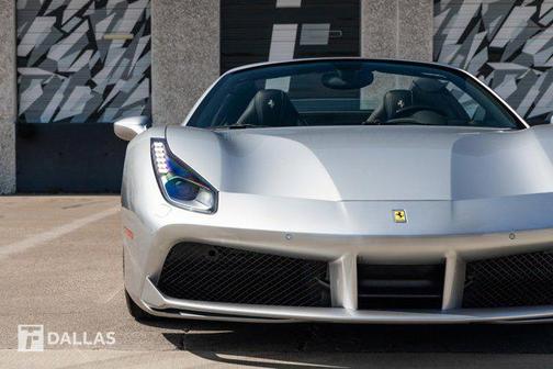 2018 Ferrari 488 Spider Base