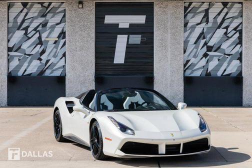 2017 Ferrari 488 Spider Base