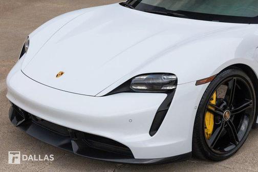 2020 Porsche Taycan Turbo S