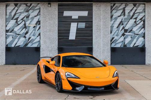 2017 McLaren 570S Base
