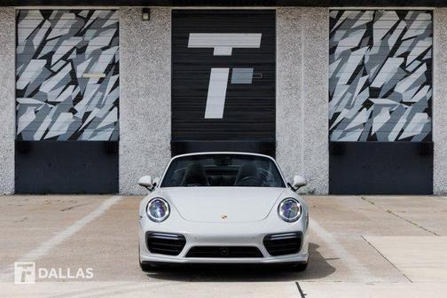 2018 Porsche 911 Turbo