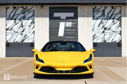 2022 Ferrari F8 Spider Base