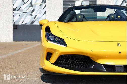 2022 Ferrari F8 Spider Base