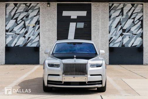 2023 Rolls-Royce Phantom