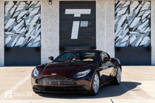 2017 Aston Martin DB11 Base