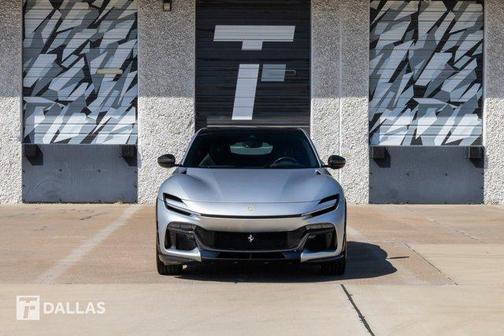 Extracampionario - Silver 2024 Ferrari Purosangue Base