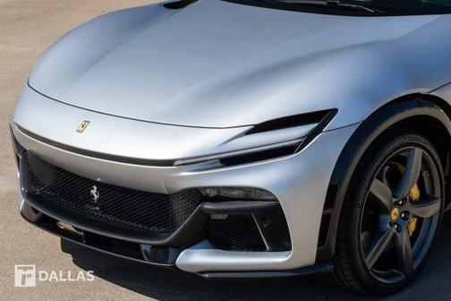 Extracampionario - Silver 2024 Ferrari Purosangue Base