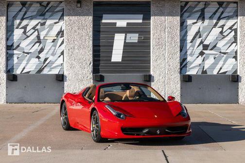 2014 Ferrari 458 Spider Base