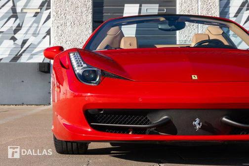 2014 Ferrari 458 Spider Base