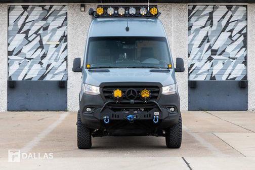 2022 Mercedes-Benz Sprinter 2500 