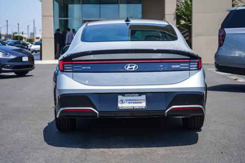 Aero Silver 2026 Hyundai SONATA SEL