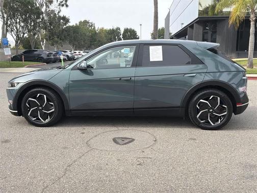 2024 Hyundai IONIQ 5 SE