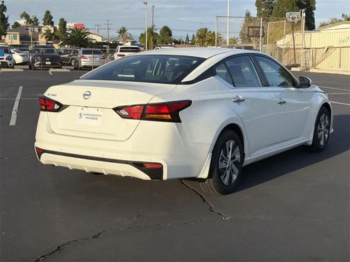 2021 Nissan Altima S FWD