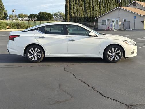 2021 Nissan Altima S FWD