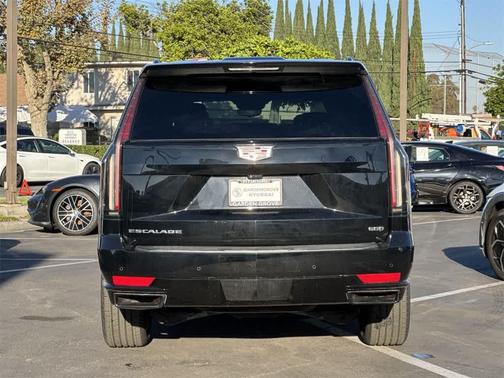 2023 Cadillac Escalade ESV Sport