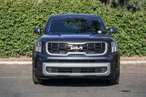 Gravity Gray 2023 Kia Telluride SX