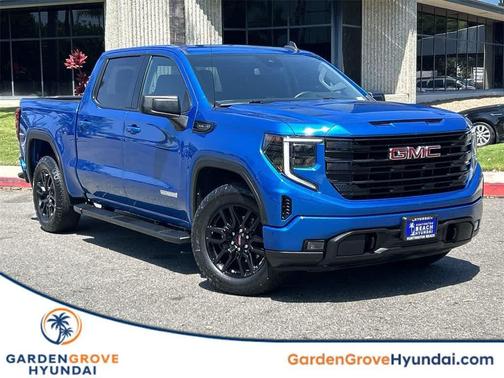2023 GMC Sierra 1500 Elevation