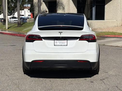 2022 Tesla Model X Dual Motor All-Wheel Drive