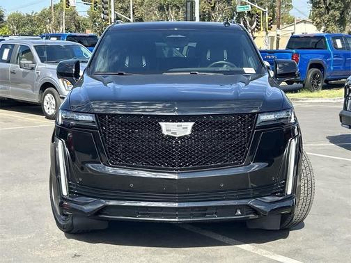 2023 Cadillac Escalade ESV Sport Platinum