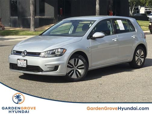 2019 Volkswagen e-Golf SE