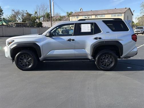 2025 Toyota 4Runner SR5 Premium