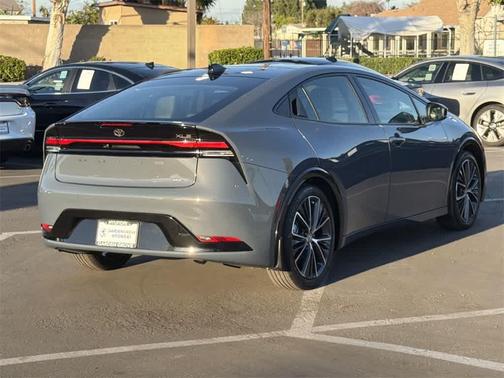 2024 Toyota Prius XLE