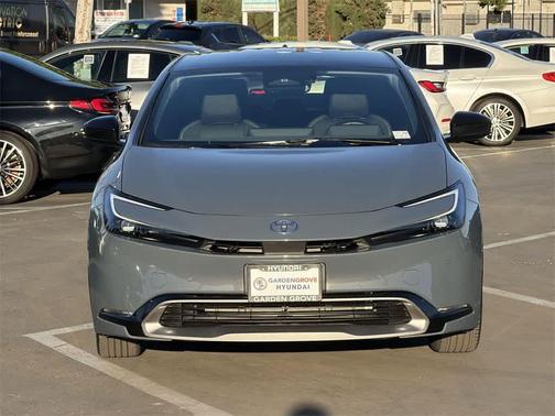 2024 Toyota Prius XLE