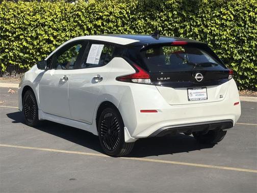 2024 Nissan Leaf SV PLUS