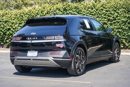 Abyss Black 2024 Hyundai IONIQ 5 SEL