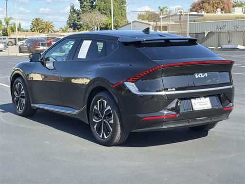 2022 Kia EV6 Wind