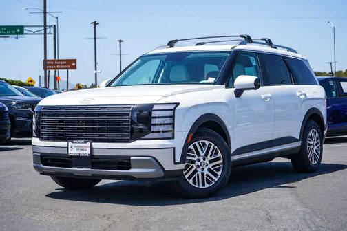 Creamy White Pearl 2026 Hyundai PALISADE SEL Premium