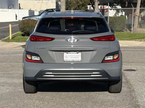 2023 Hyundai KONA EV SE