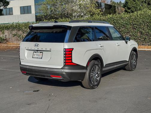 Creamy White Pearl 2027 Hyundai Palisade Hybrid Blue SEL 7P