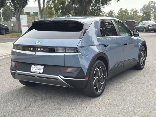 2024 Hyundai IONIQ 5 SEL