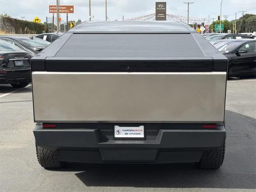 2024 Tesla Cybertruck All-Wheel Drive