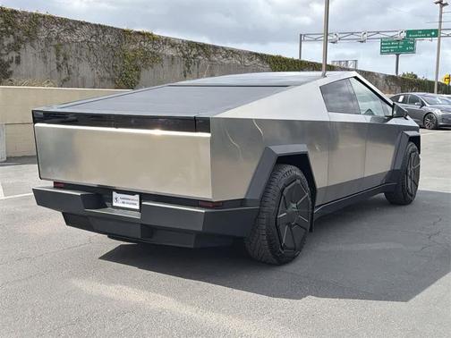 2024 Tesla Cybertruck All-Wheel Drive