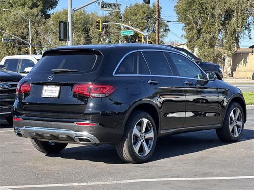 2022 Mercedes-Benz GLC 300 Base