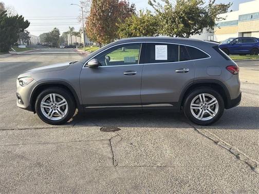 2021 Mercedes-Benz GLA 250 Base 4MATIC