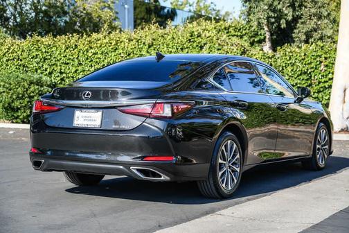 Caviar 2022 Lexus ES 350 Base