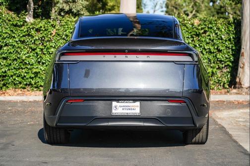 Stealth Grey 2026 Tesla Model Y Standard Rear-Wheel Drive