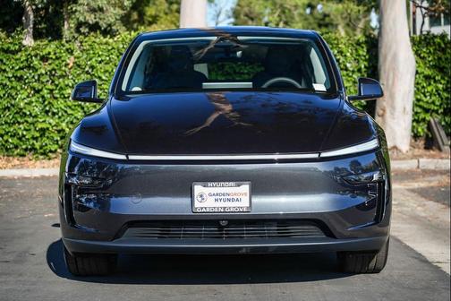 Stealth Grey 2026 Tesla Model Y Standard Rear-Wheel Drive