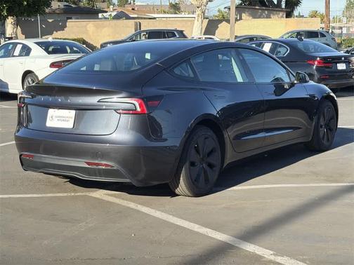 2025 Tesla Model 3 Long Range