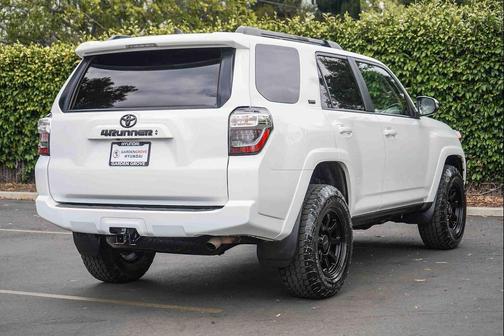 Super White 2021 Toyota 4Runner SR5 Premium