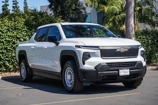 Summit White 2024 Chevrolet Silverado EV Work Truck