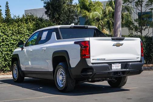 Summit White 2024 Chevrolet Silverado EV Work Truck